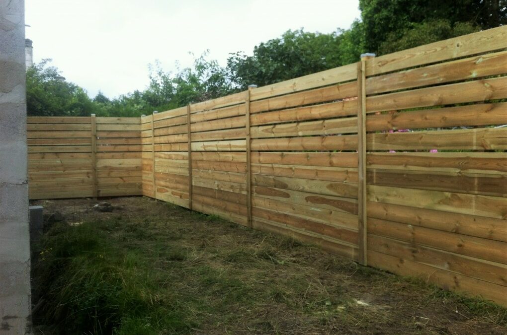 Création d&rsquo;une Clôture en bois ajourée à Lille